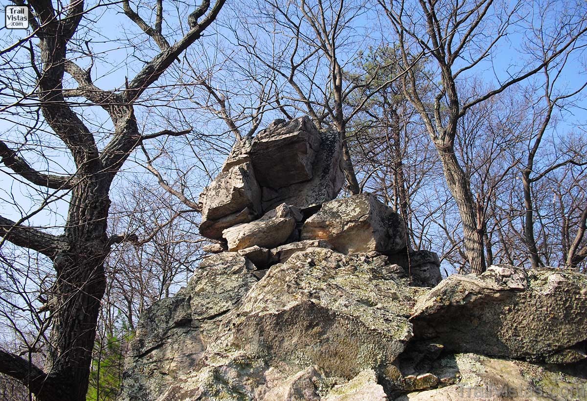 White Rocks - Trail Finder
